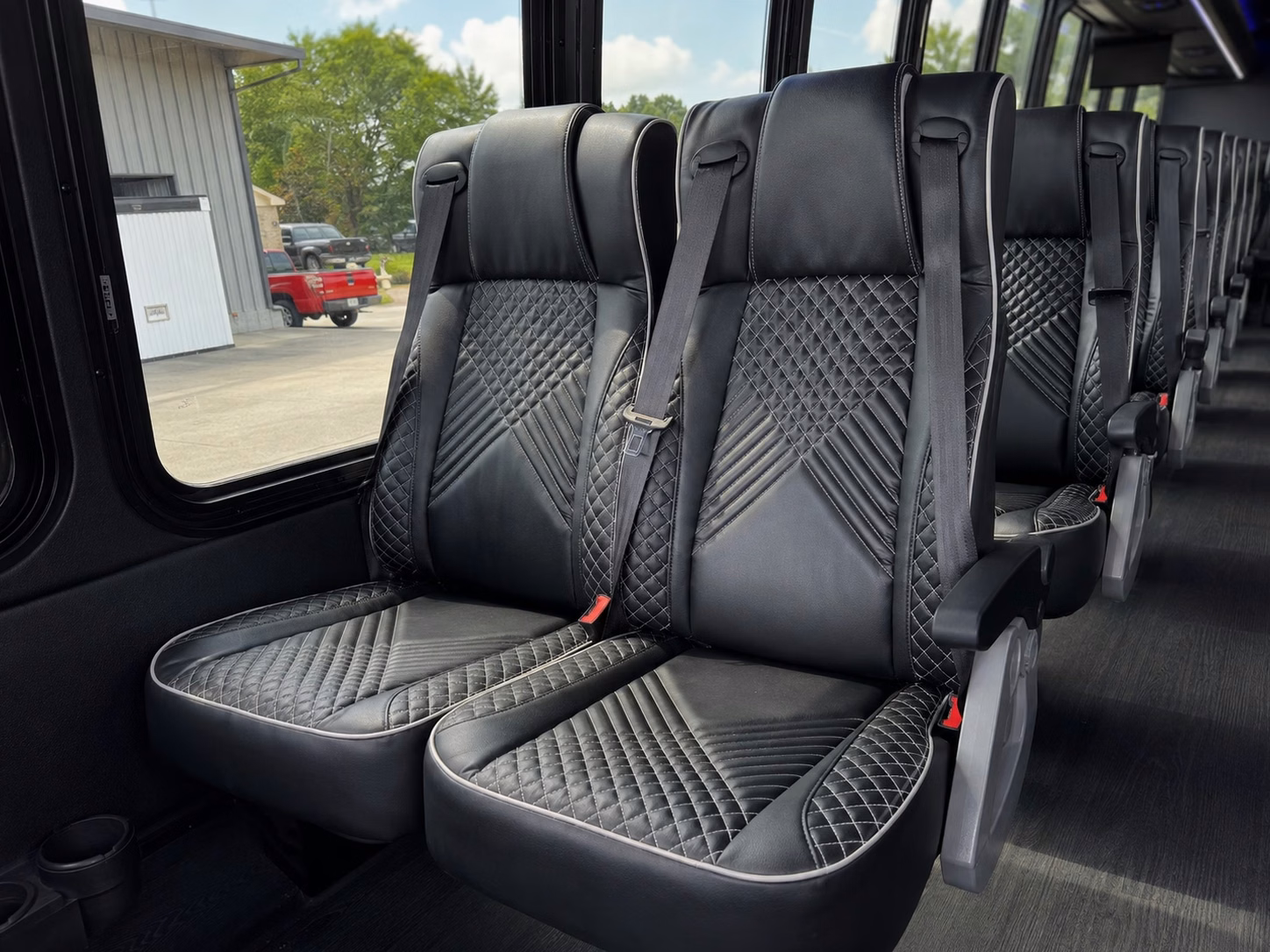 minibus rentals for smaller spokane prom groups who want privacy and comfort