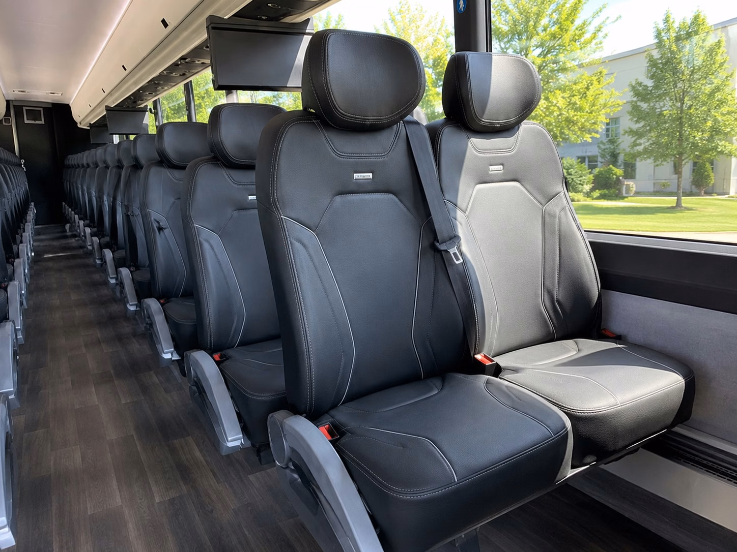 washington state cougars and gonzaga bulldogs fan bus rentals from spokane